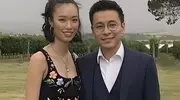 霍启仁婚礼现场披露!霍震霆朱玲玲低调亮相,新娘微隆疑似怀孕