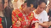 河北一对新人结婚,亲朋好友忍不住抹眼泪:非得结婚吗?