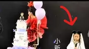 赵雅芝孙女化身新白娘子首次公开亮相:网友直问几岁了?太可爱了
