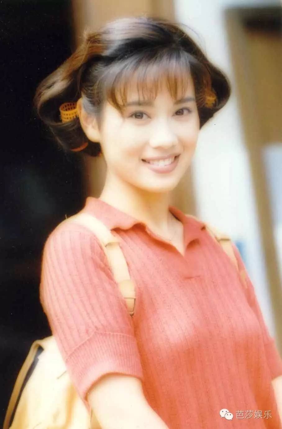被骗20年积蓄患上抑郁,如今找到小8岁完美老公,陈松伶
