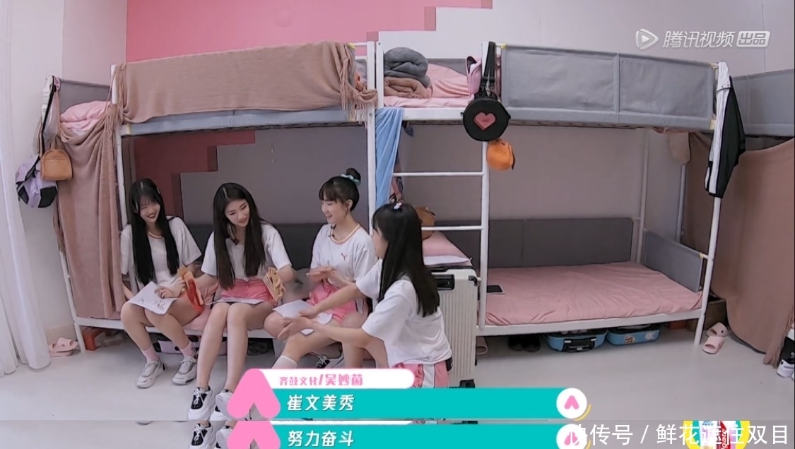 希林娜依高安利《创造营2019》学长歌曲,谁还记得《少年之时》?