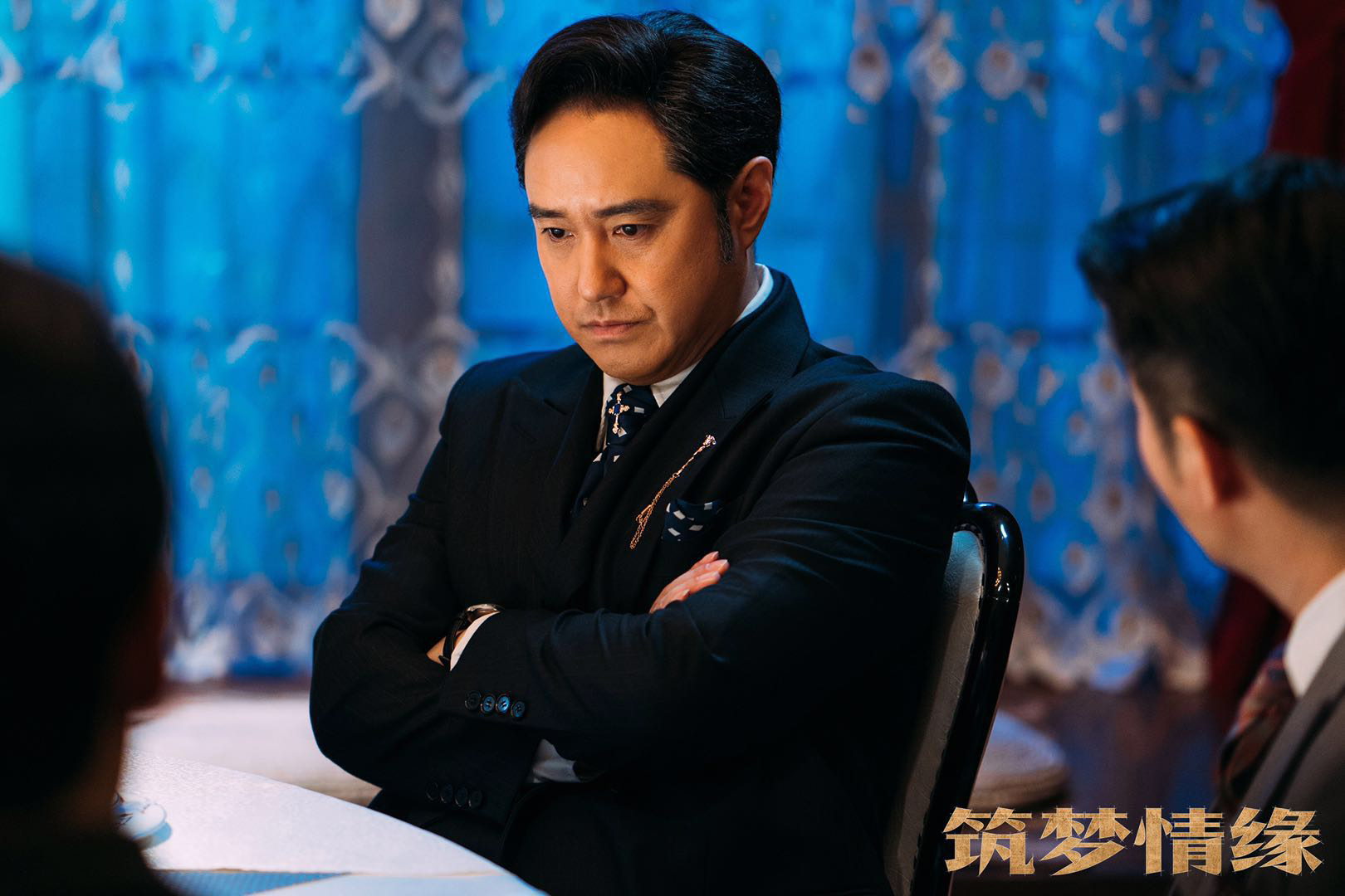 在冯雷的成功塑造下,杜万鹰这个角色受到了剧迷的追捧,有人说他"虽然