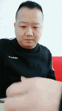 搞笑gif: 确认过眼神…你就是我的人