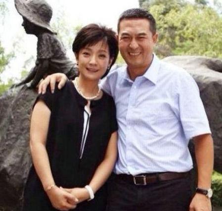 和小20岁女星在戏里谈恋爱,张嘉译谈了3段,段段让人害羞少女心