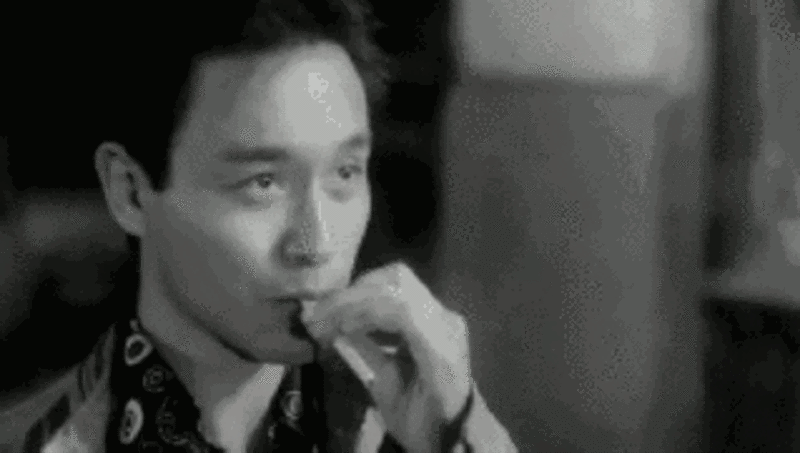 张国荣死后,她用衣服遮住遗体,维护哥哥最后的容颜与尊严