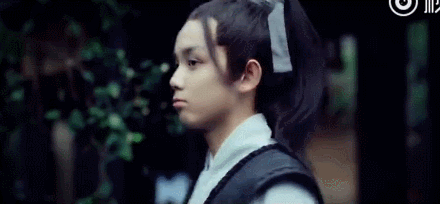 昨日吴磊在上海举办18岁的生日会,