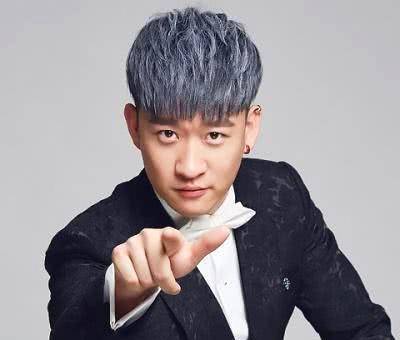 中国最帅相声演员,曹云金上榜,张云雷第三,第一位都叫