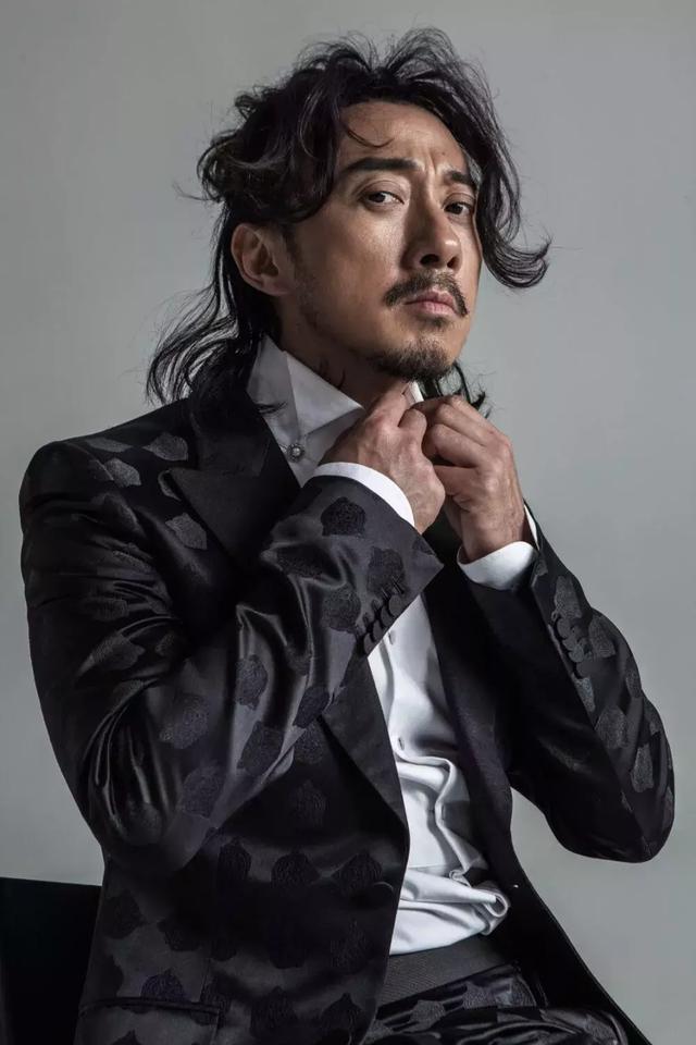 声临其境让潘粤明周一围都叹服的赵立新究竟有什么魔力