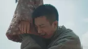 铁头一家惨状，自身责任占大头？争议背后藏着啥？