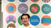 43岁胡歌与老婆现身上海看房，黄曦宁素颜自信满满，着装似孕妇！