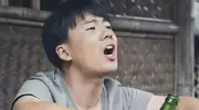 29岁郭麒麟新片遇冷，《脱缰者也》为何票房不佳？