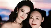 惠英红零点为刘亦菲庆生，拍戏后再约相聚！