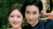 剧里疯批专业户，戏外与初恋老公携手25年幸福婚姻！ 