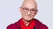 养儿防老？游本昌和妻子住进养老院，父子关系一直是心里的“结”