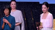 从贵人到路人，辛芷蕾和前老板多年的“爱恨交加”，如今终于有结果