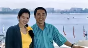 导演张艺谋与巩俐陈婷同框，照片流出细节明显，感情态度耐人寻味