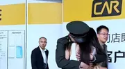 女兵退伍孩子不敢认后续！服役9年，丈夫同是军人，火上人民日报