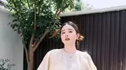 阚清子晒长裙大肚照，胖了更显贵气，网友：被爱情滋养！ 