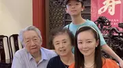 许榕真曝儿子青春叛逆期，威胁说要跳楼还让她滚，被气得站门外哭
