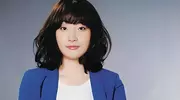 娃哈哈 “铁娘子” 焕新亮相！43岁宗馥莉穿GUCCI超美，纤瘦身材！