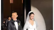 离婚后只字不提前夫侯勇，与女儿相依为命，如今47岁似冻龄少女