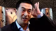 55岁张嘉译近况堪忧！直不起腰、极速衰老，确诊“不死癌症”30年