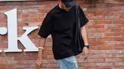中年男夏天穿牛仔裤，别碰皮鞋拖鞋！这3双鞋助你逆袭高级感！