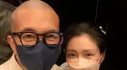 具俊晔在大S墓碑上刻字曝光：暴瘦20斤，一个细节曝光他的占有欲