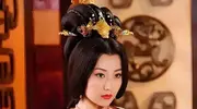 她是历史上最“无奈”的顶级流量，谁掌权都要占有她