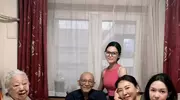 儿子定居美国，女儿忙于工作，92岁游本昌不给子女添麻烦住养老院