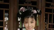 甄嬛传：皇后的堂侄女青樱，相亲失利，却嫁对了四阿哥，变成娴妃