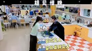 《我们的宿舍》李晟管乐成 “香菜姐妹”，女明星也难逃团建胖三斤