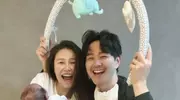TVB模范夫妻街边卖鱼？两人配合默契，今年刚生子家庭幸福