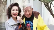 他是知名歌手，两婚两离，67岁娶小33岁女儿闺蜜饱受争议