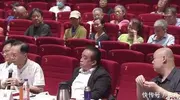 李菁公开批评同行，李金斗高徒揪服装，相声节引热议