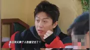 邓超说鹿晗非常懊悔，粉丝手撕节目组蹭热度，网友：就是自作自受
