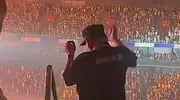 谢霆锋演唱会太燃了，容祖儿阿Sa惊喜助阵，现场氛围嗨到爆