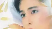千百惠这辈子：为爱嫁内地，离婚靠儿子，如今突然走了