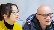 离婚一年后，傅首尔和前夫老刘，现状大不相同