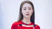 一手好牌打的稀碎 27岁闪婚男模的白冰 为自己的年少轻狂付出了代价