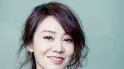 2004年的娱乐圈，藏着一个至今仍让人唏嘘的谜团。