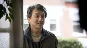71岁成龙的反击，《捕风追影》破纪录，新片对决吴京，成本2亿