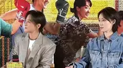 越不被看好，越是争气，高调官宣喜讯的贾玲，手写四个字尽显野心
