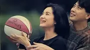 老公儿子全向着林青霞！眼睁睁看着秦汉43年未娶，邵乔茵：活该！