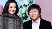 她陪陈道明8年不要名分，却嫁给王菲初恋，今身价2亿活成人生赢家
