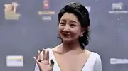哇塞 殷桃彻底放开了 真空穿连体衣惊艳众人 身材凹凸有致 性感又迷人