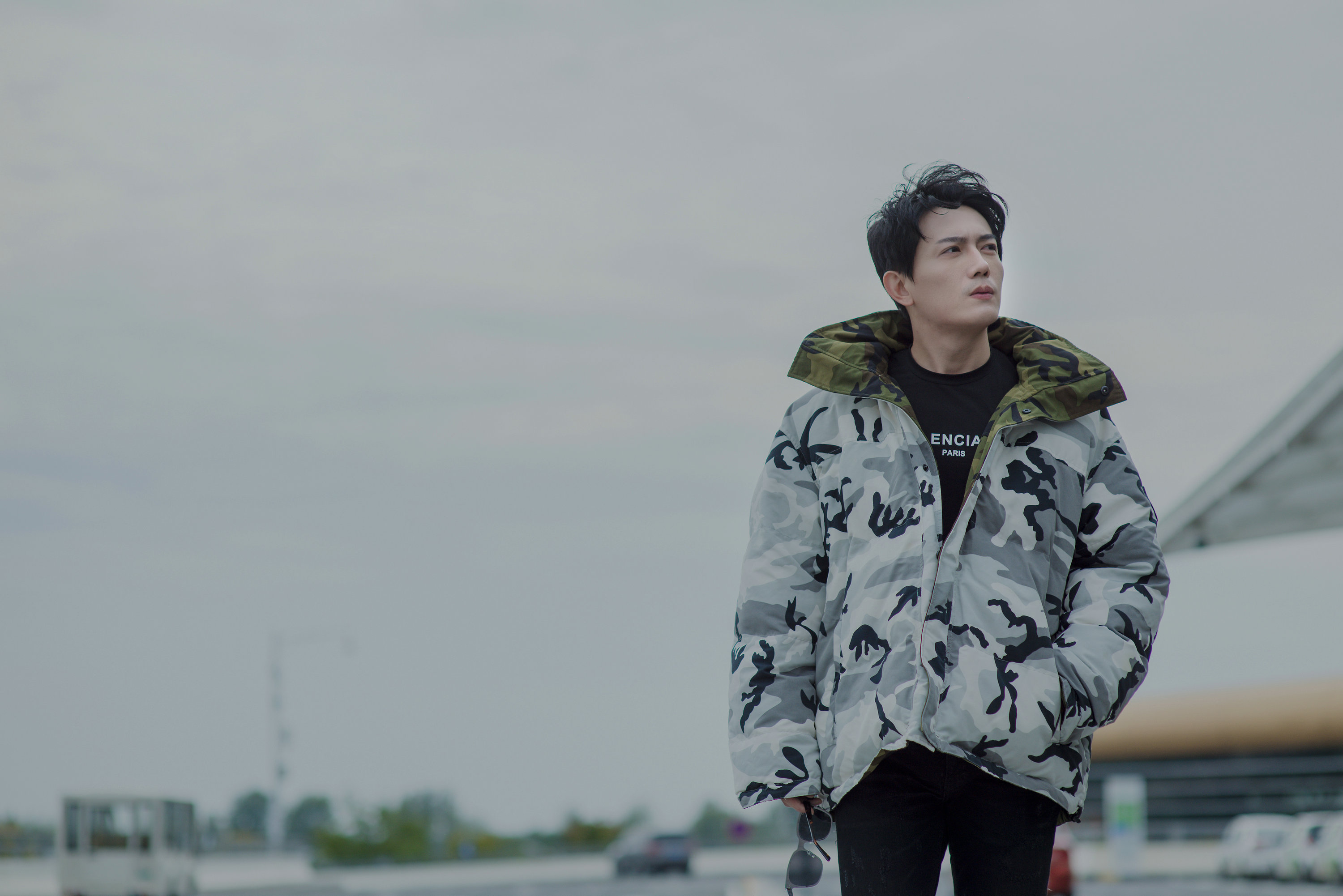 马鞍山籍演员李亭哲:力行奉献,建立助梦奖学金助力母校贫困学子