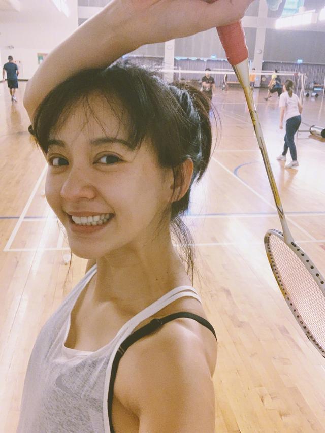 陈意涵罕见晒和老公一起跑步照男方颜值一言难尽