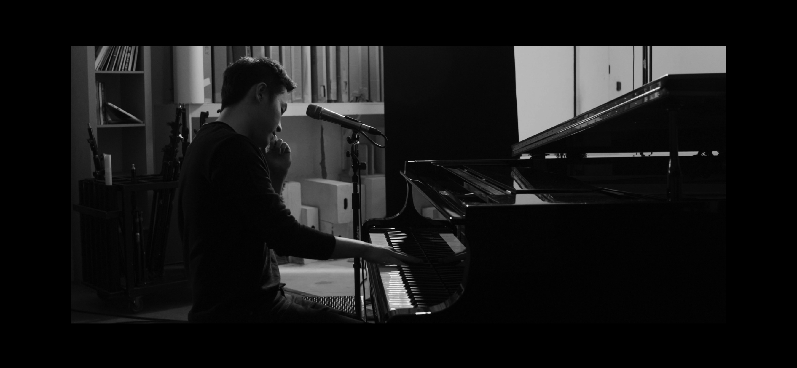 梁博导演昼夜本色更新全新演绎男孩故事