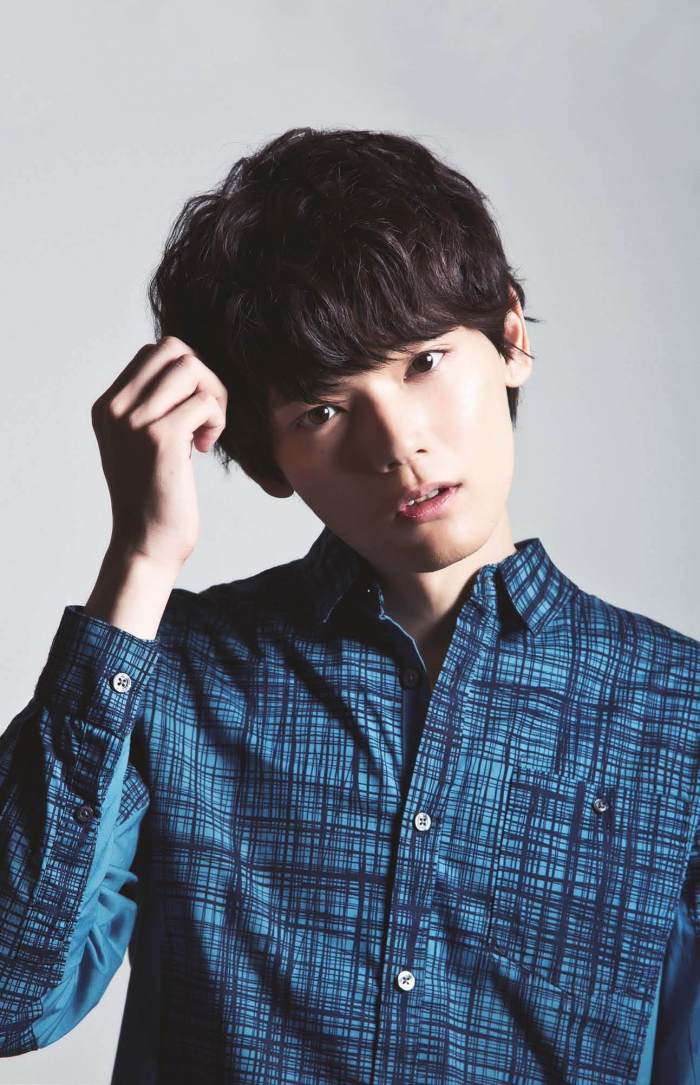 古川雄辉恋情曝光和一女子亲密出入超市网友好幸福